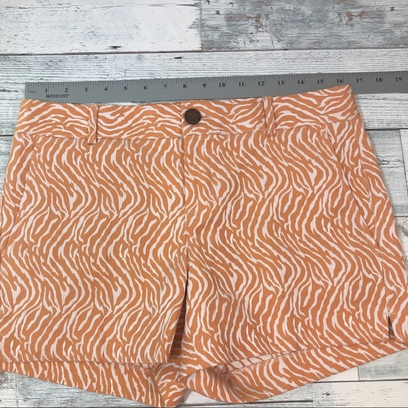 Banana Republic Heritage 4” Inseam Orange Zebra Shorts 4 - Picture 5 of 7